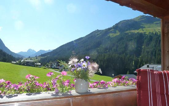 Haus Gstueat Lägenhet Lech am Arlberg Exteriör bild